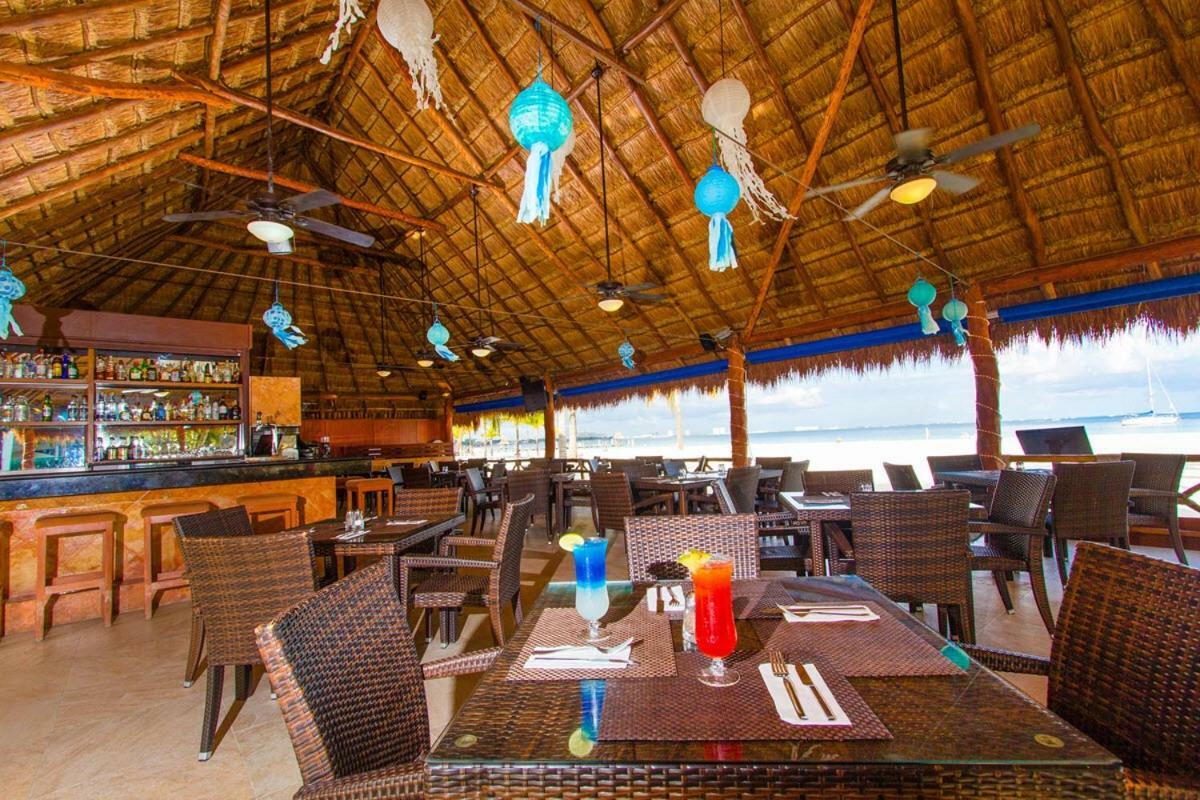 Cancun Beachfront Condo Kültér fotó